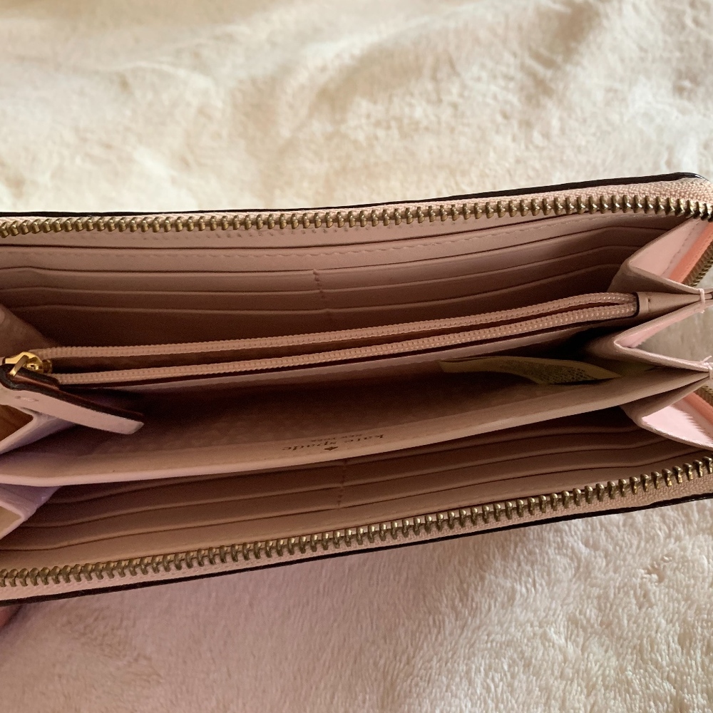 Kate Spade Wallet - Picture 3 of 3